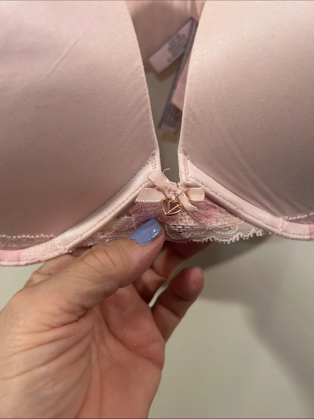 Victorias Secret 38DDD pink Bra